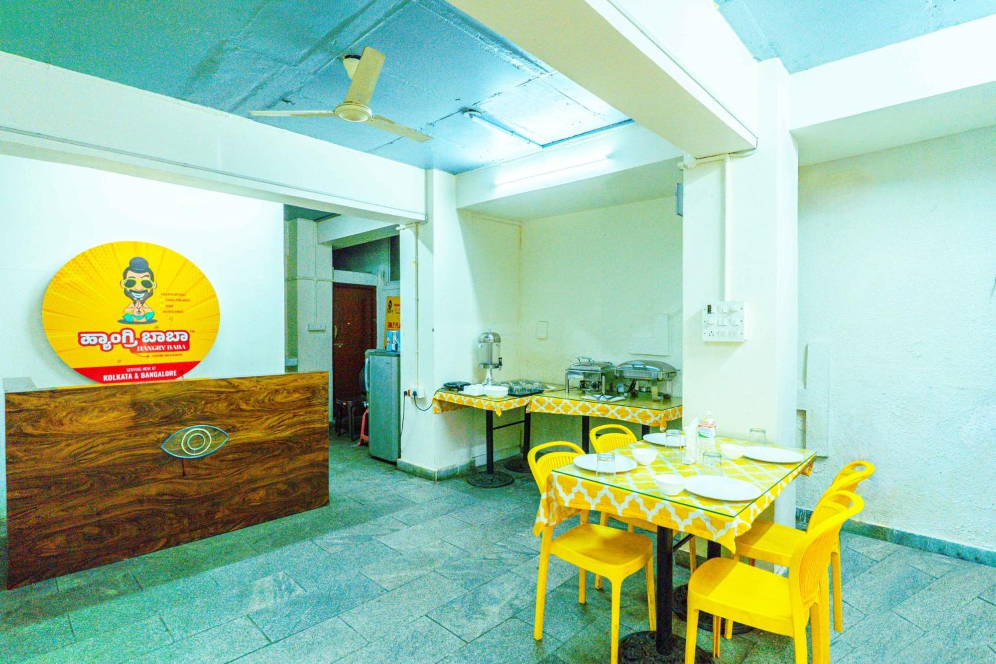 Treebo Trend Tierra Woods Koramangala Hotel Bangalore Bagian luar foto