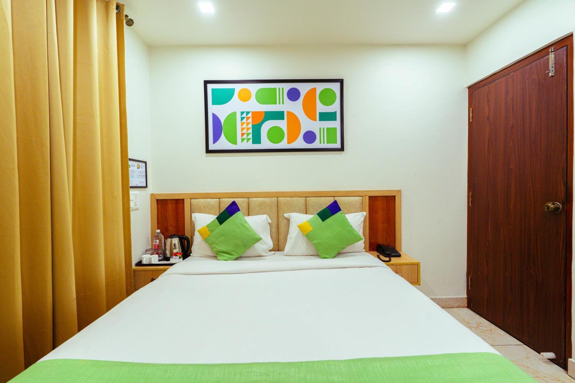 Treebo Trend Tierra Woods Koramangala Hotel Bangalore Bagian luar foto