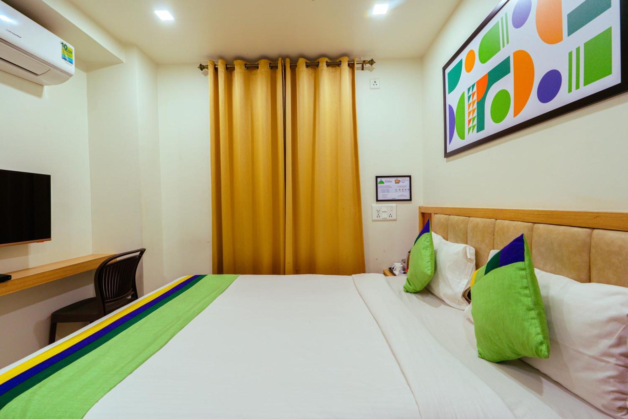 Treebo Trend Tierra Woods Koramangala Hotel Bangalore Bagian luar foto